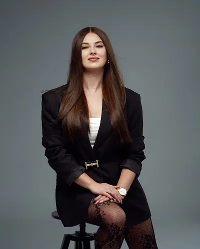 LASHERIÈ - szkolenia stylizacji rzęs & brwi ( dawniej Ale pięknie!)